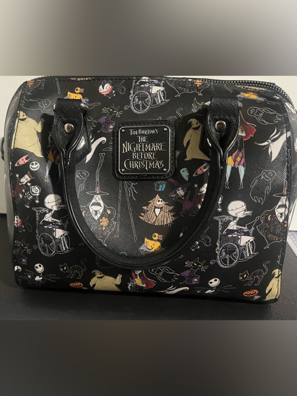 Loungefly W/ Heart Logo Nightmare Before Christmas Duffle Bag Style Purse